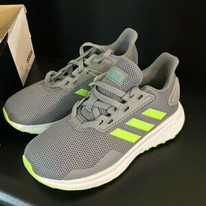 Adidas Duramo 9K kid Running Sneakers